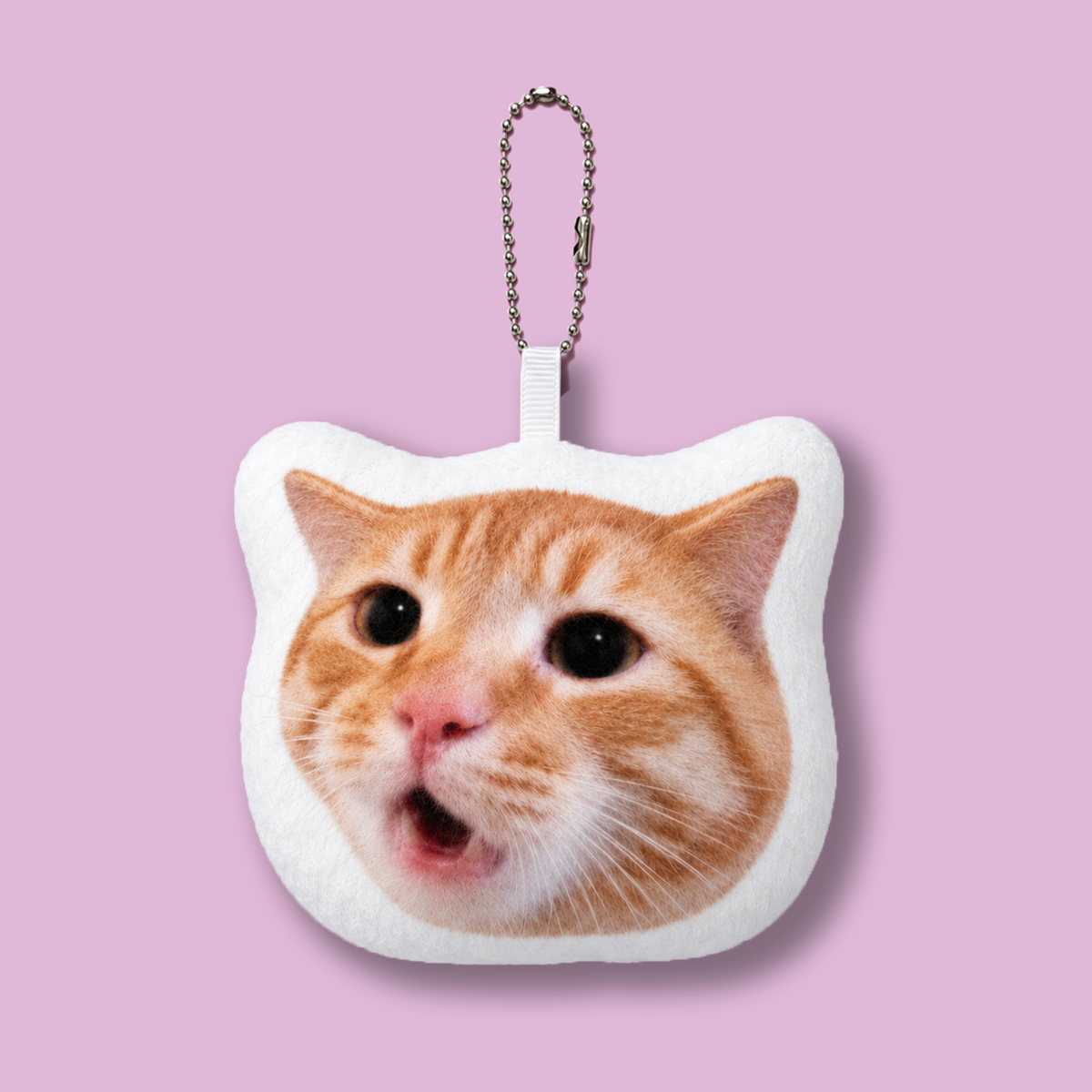 Awww cat keychain with speaker